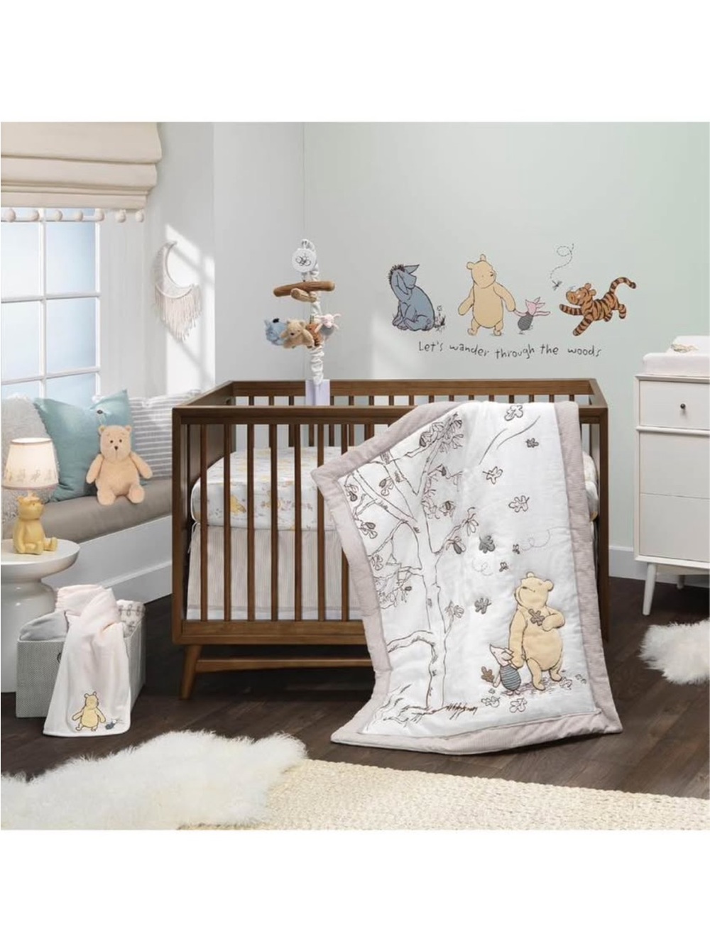 Lambs & Ivy Disney Baby Storytime Pooh Collection Crib Set